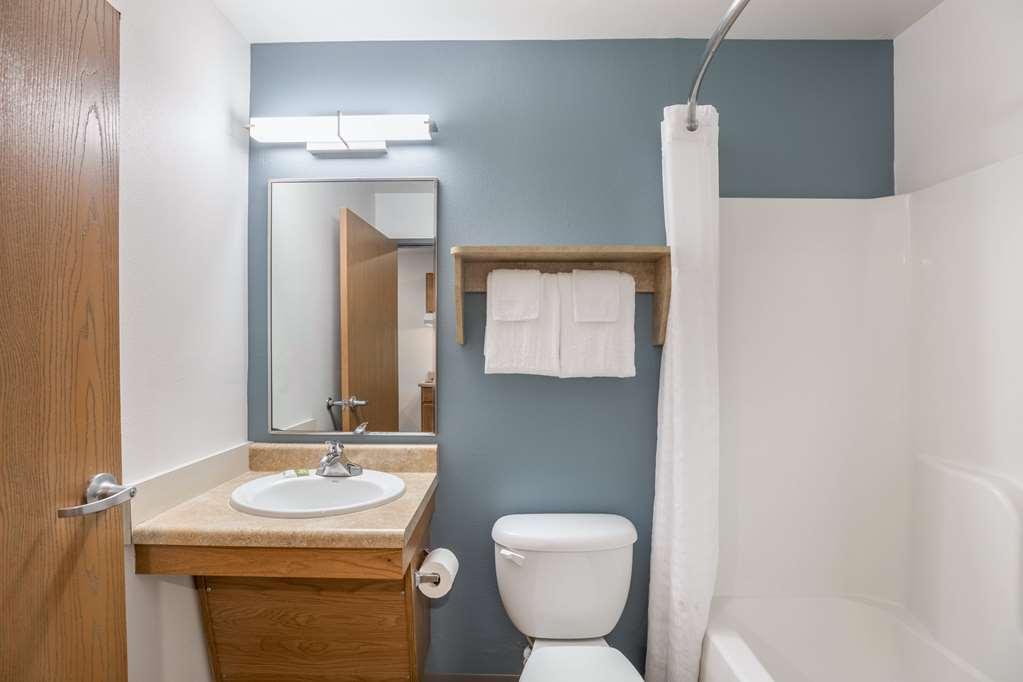 Extended Stay America Select Suites - Orlando - Sanford - Airport ภายนอก รูปภาพ